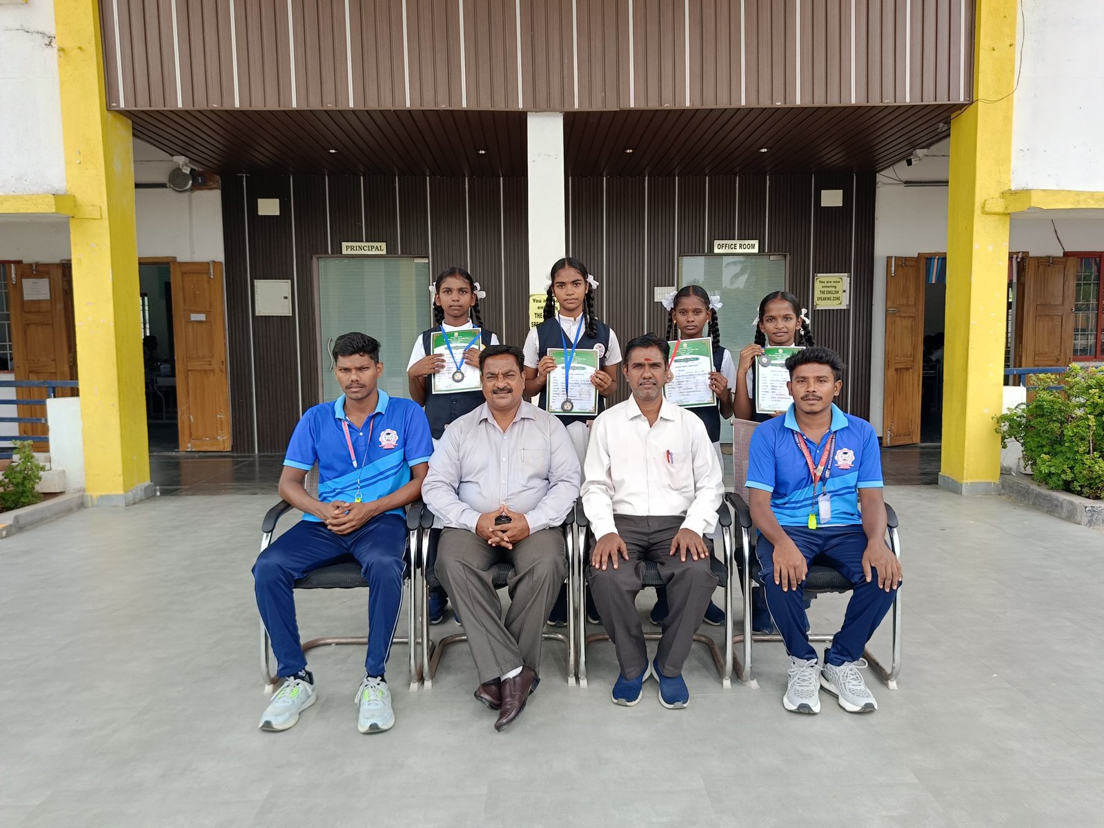 FENCING(EPEE,FOIL,SABRE)U-17 GIRLS
